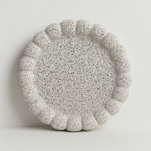 בטון פולימרי  - ממבה לבנה